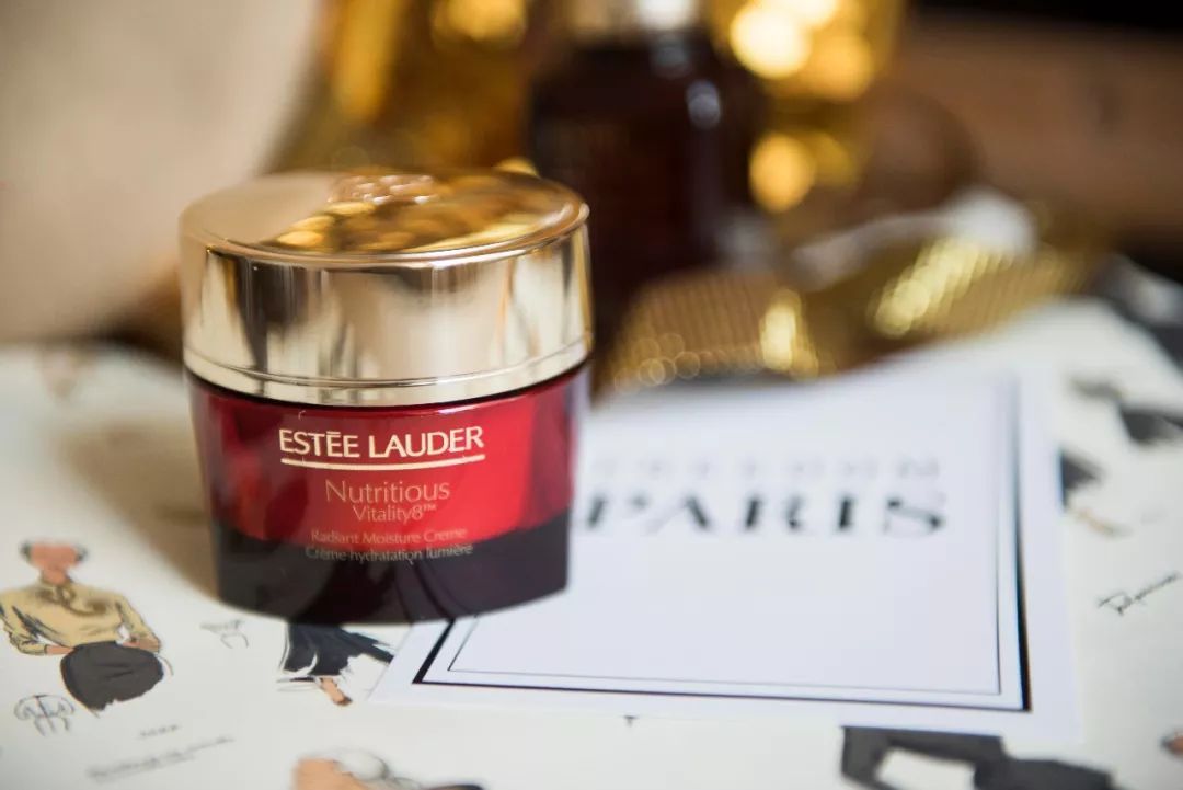 送的礼物从来就不会让人失望,送礼物的人不重要