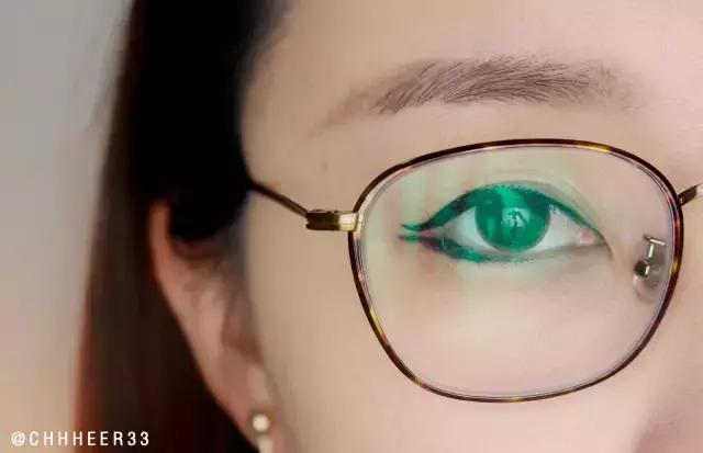 一支眼线笔如何搞定不明显眼妆,只有一支眼线笔怎么画