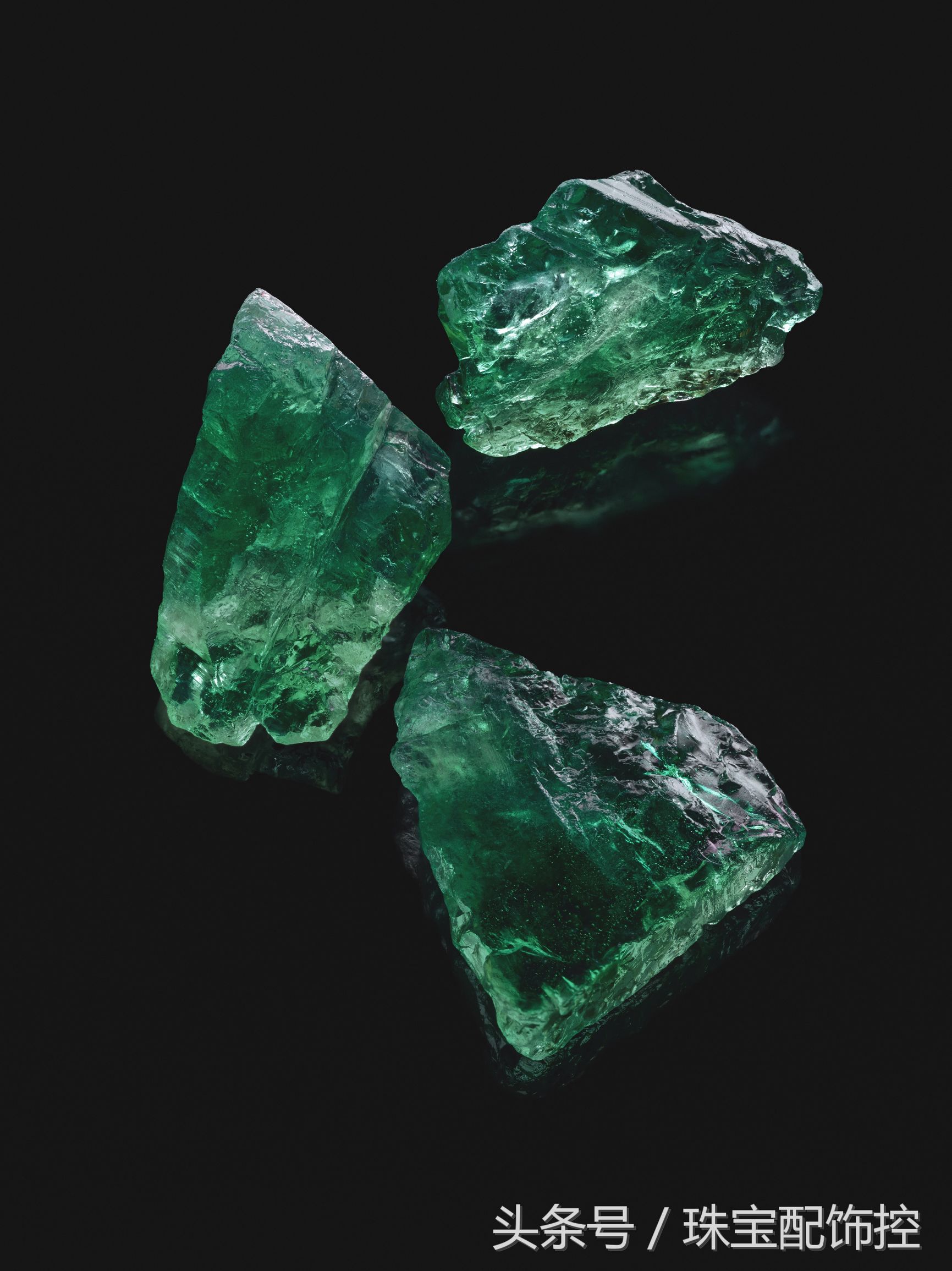 祖母绿宝石雕刻视频,雕刻绿宝石