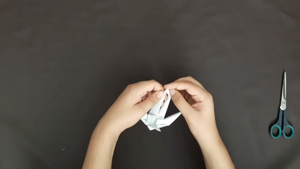 折纸变形金刚手工制作教程,简单的折纸变形金刚