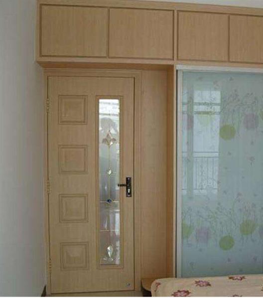 房门选择烤漆还是木纹,房门选吸塑门板还是免漆实木门