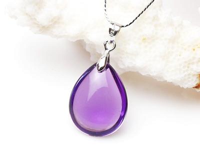 水晶饰品的戴法,手镯和手链以及戒指的佩戴技巧