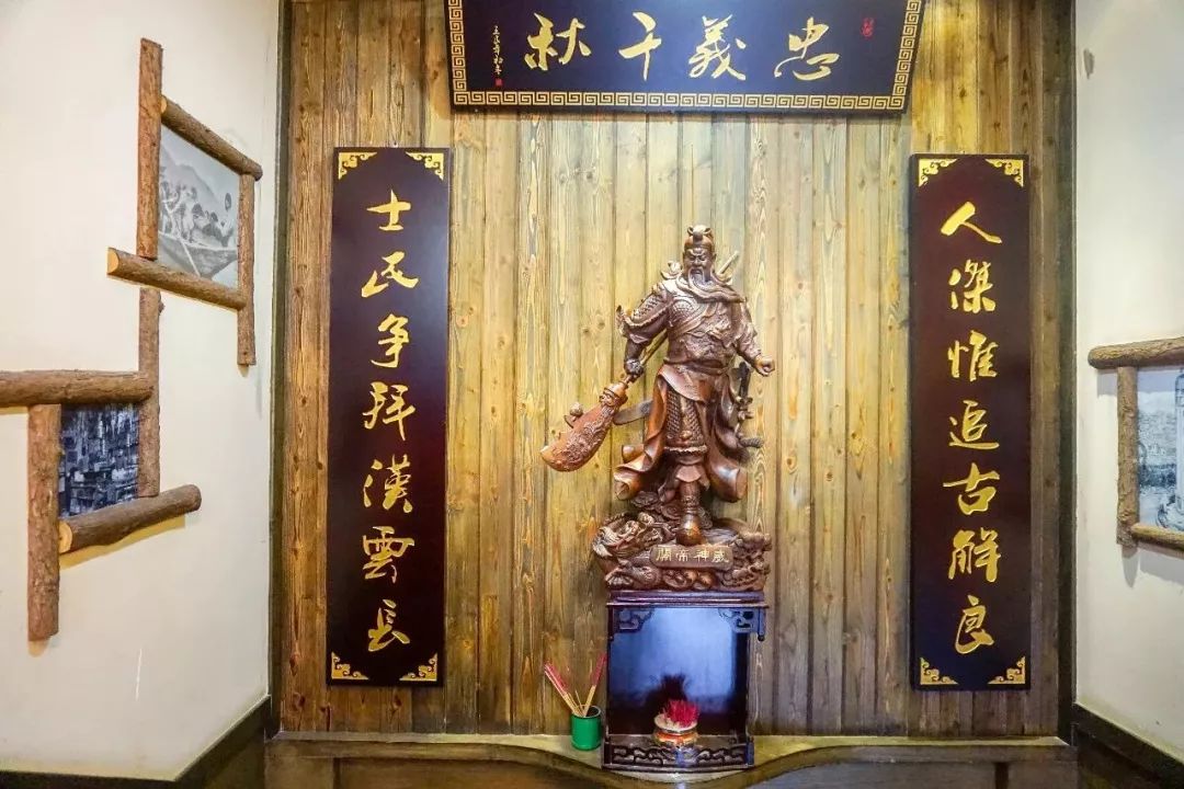 重庆火锅前十强十大必点菜,冬天重庆南山火锅推荐