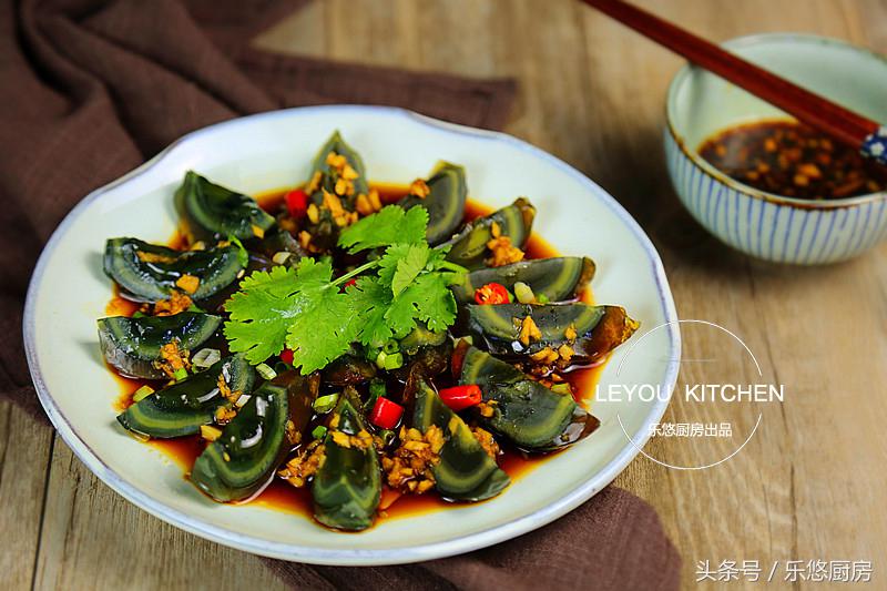 10道荤凉菜做法好吃不油腻,过年必备十种凉菜新鲜做法