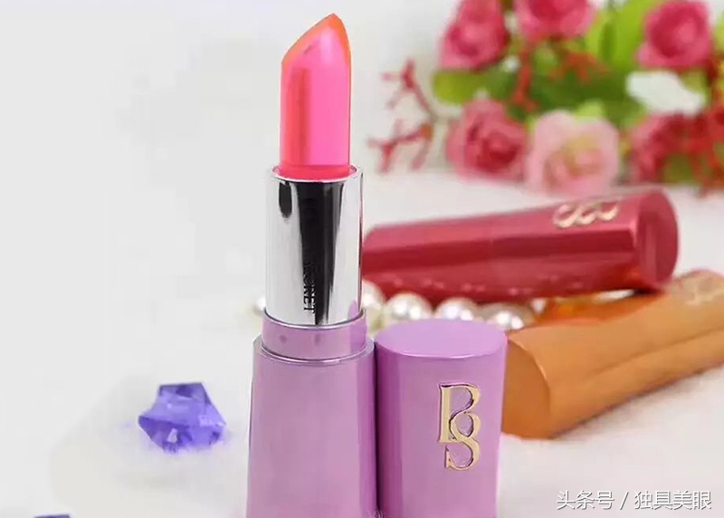 大牌哪个口红日常好用一点,好看又好用的奇葩口红