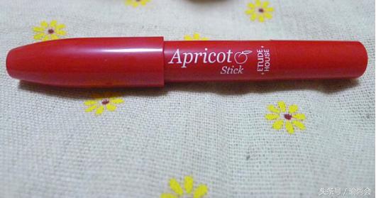 口红颜色推荐大牌2021,最近流行的大牌口红颜色推荐