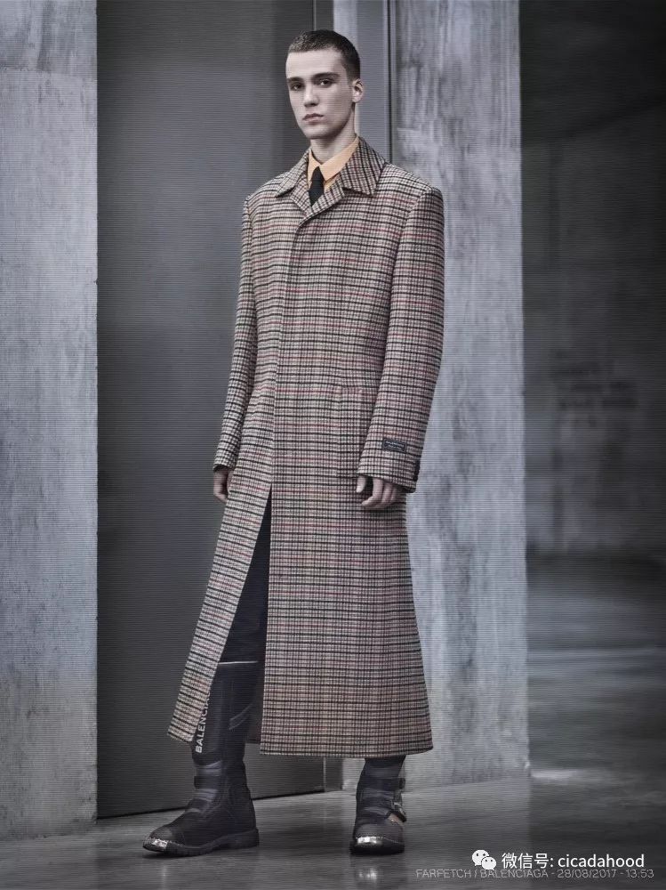 巴黎世家中国鞋,巴黎世家难以接受的鞋