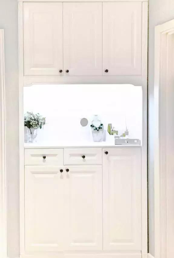 装白色的家具好看吗,装白色的柜子不耐脏吧