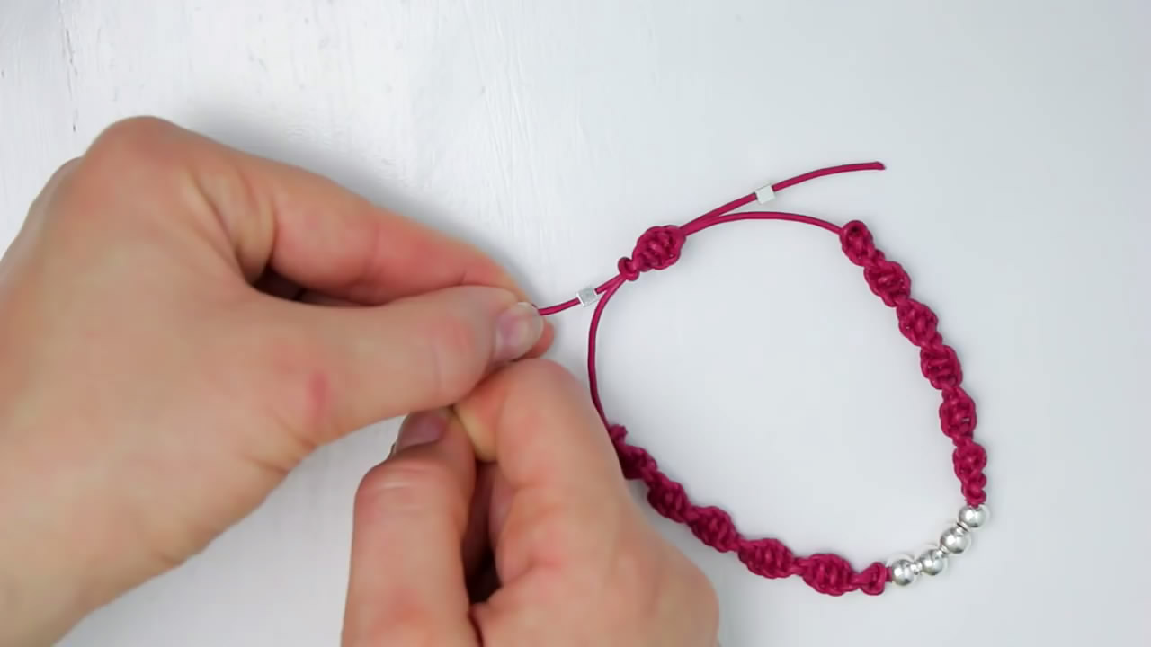 超简单的手链编织,简单而实用的手链编织教程