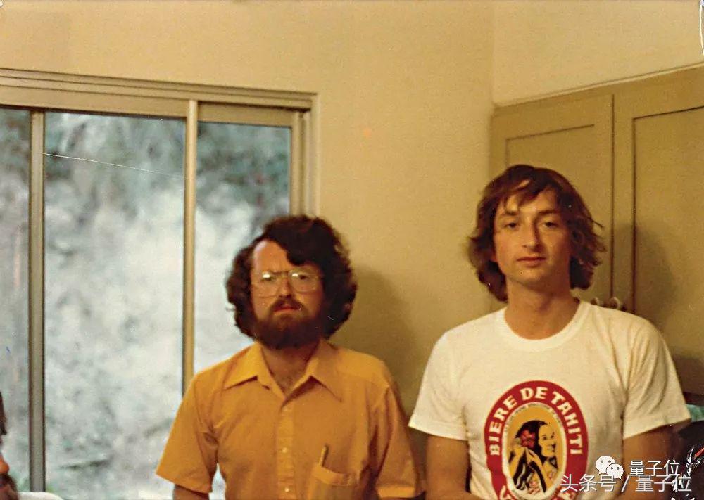 hinton经历,hinton40分钟的完整演讲