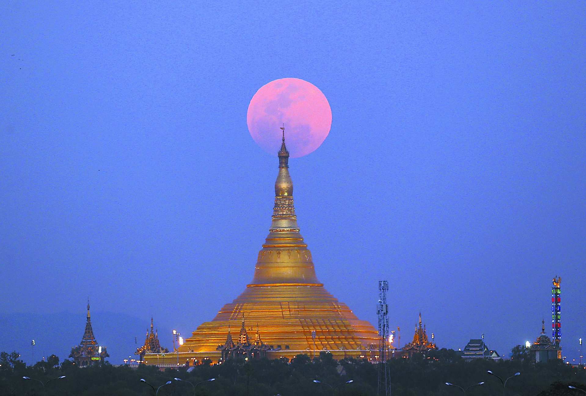 超级月亮配的诗句 (写超级月亮的诗句)