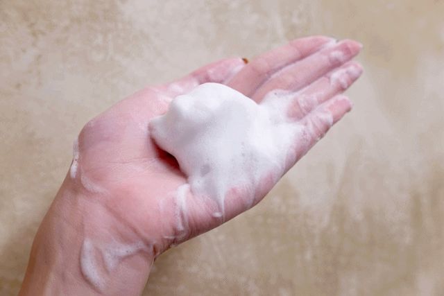 年度大赏｜拔了一整年的草，我到底用完了多少空瓶？