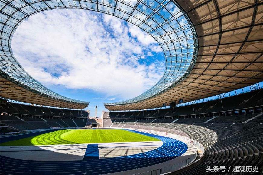 这是史上最虚伪的一场盛会，全世界几乎被蒙骗，注定从此臭名昭著