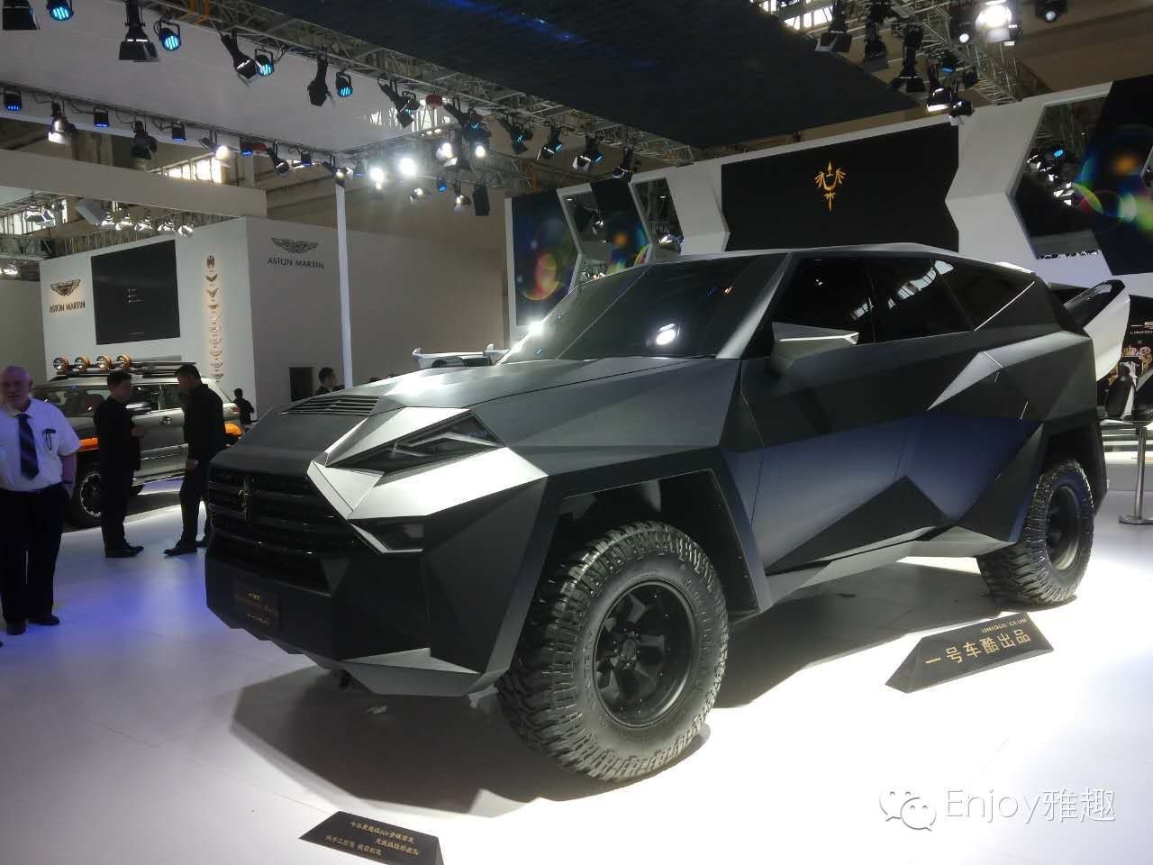 Mr.Why的朋友圈被车展刷屏了（上次欠了你们的老公权志龙，多图慎点）