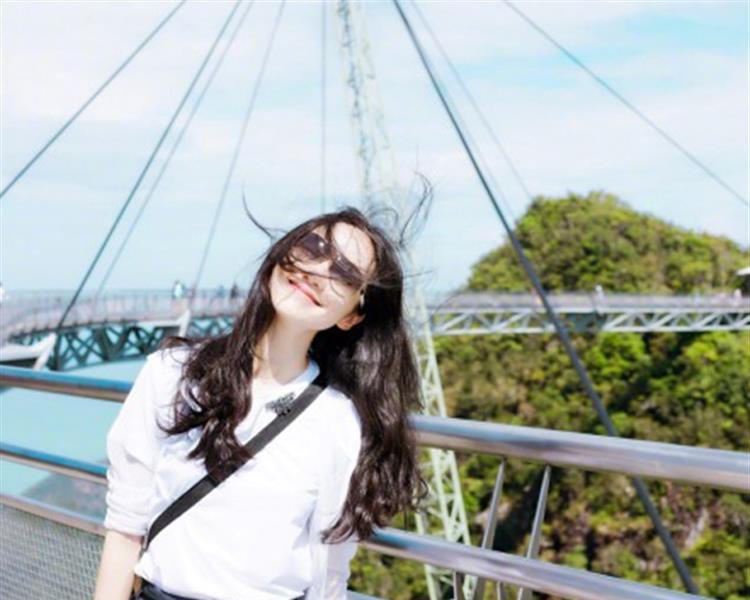 38岁韩雪素颜现身,韩雪素颜上节目的照片