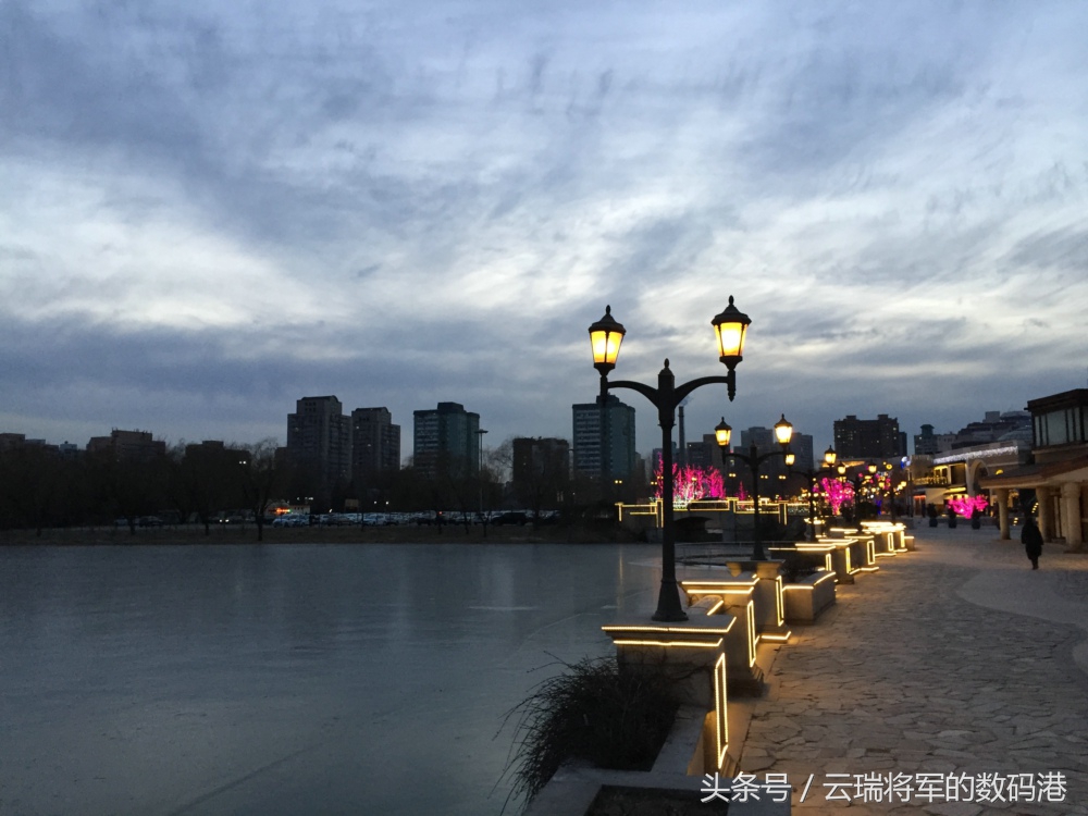 摄影用自拍杆技巧,手机自拍杆怎么连接手机拍照