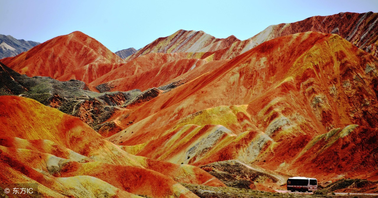 甘肃鲜闻：张掖丹霞大景区要建地铁了！女铁警手绘漫画教防骗术！