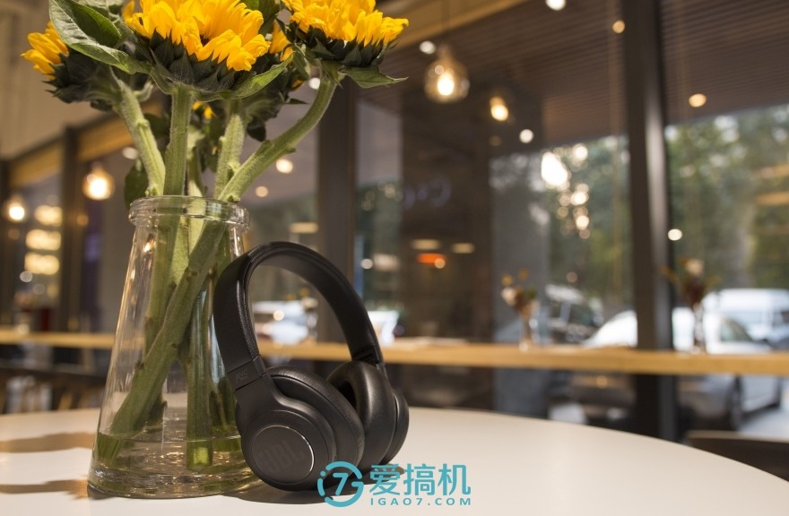 稳坐最强性价比的降噪耳机！JBLDuetNCWireless上手体验