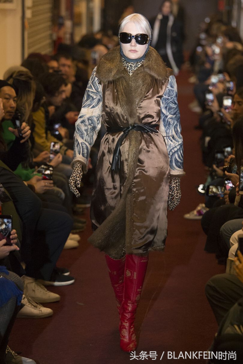 时装周eliesaab秀场,vetements男装发布会