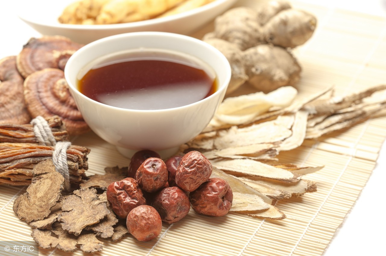 一日三枣终身不显老的意思,一天吃几个干枣有什么好处