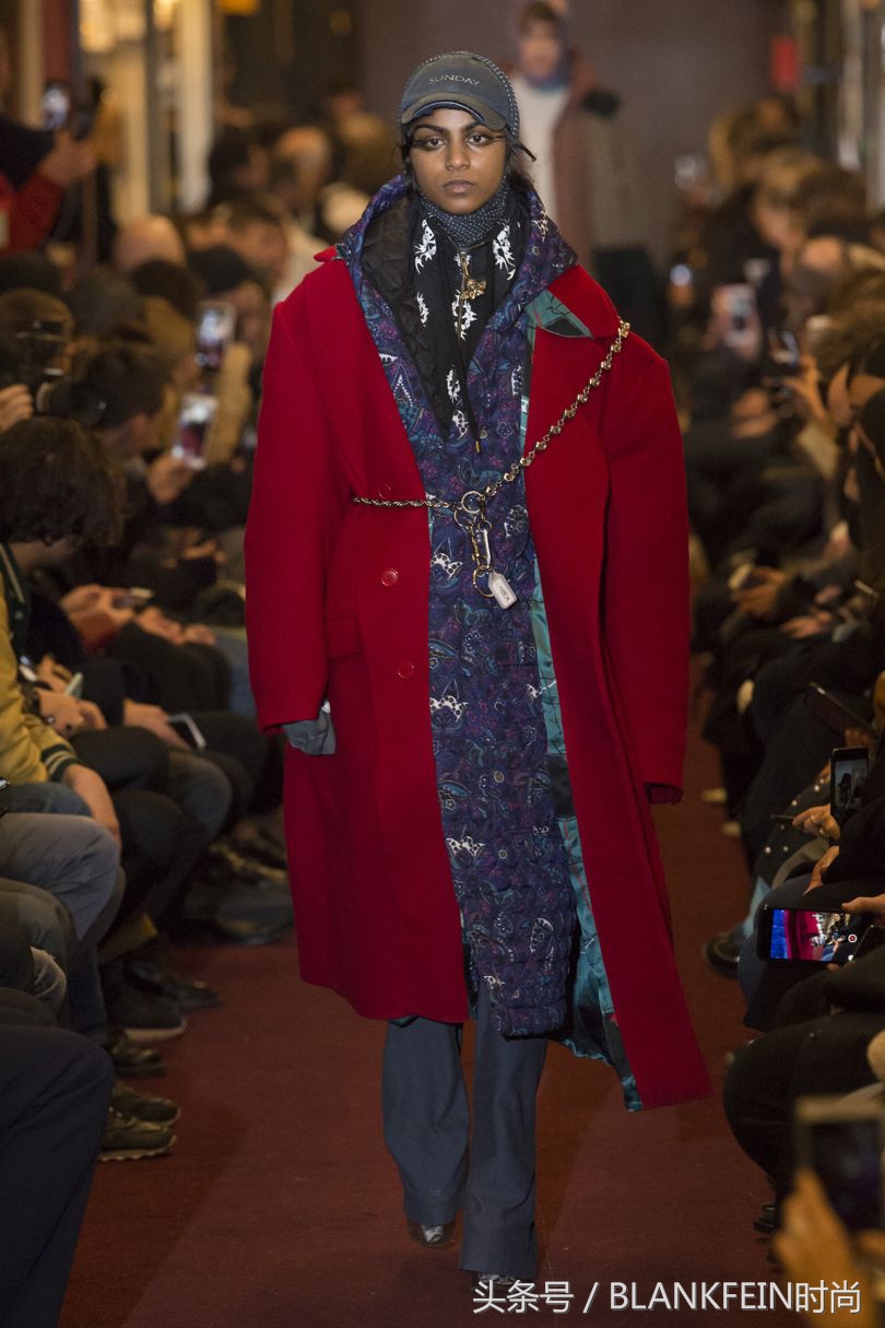 时装周eliesaab秀场,vetements男装发布会