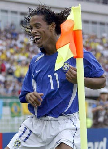 足球史上最凶11人阵容,足球史上最强11人阵容图片