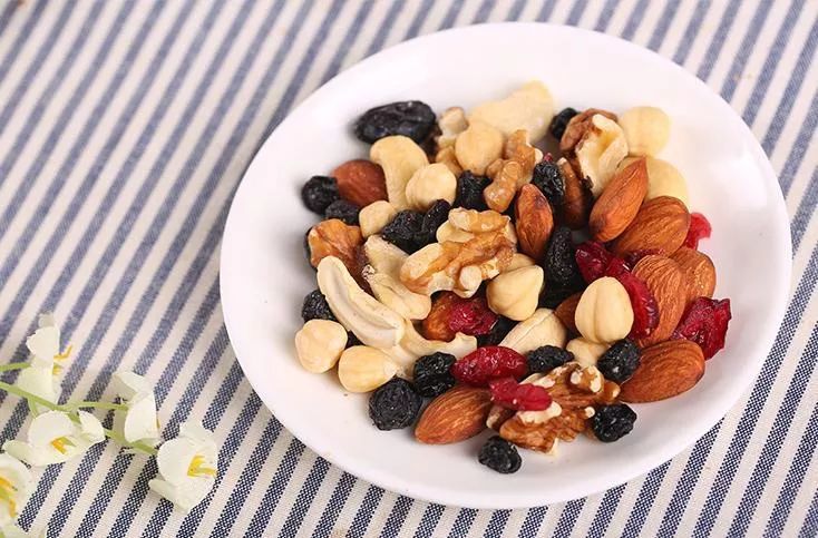 10种超好吃的年货零食推荐，用味觉上的小惊喜，重拾过年乐趣