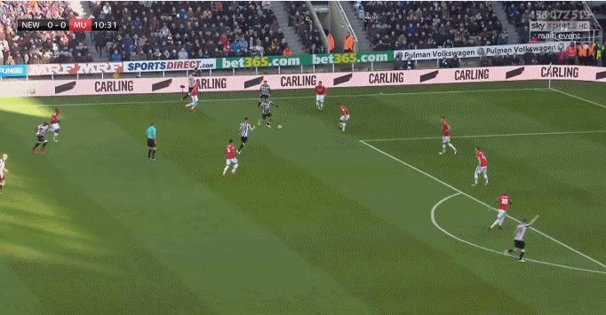 招招被克制,穆里尼奥遭到老冤家贝大师“死亡缠绕”