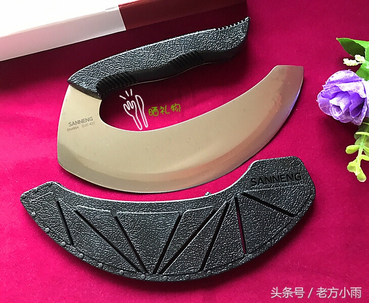 这份礼物不一般，专属我的定制料理刀，那叫