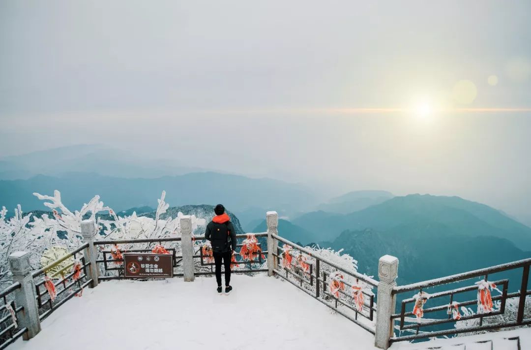 大学四年,我赚到人生第一个十万,去了十个省市,三个国家