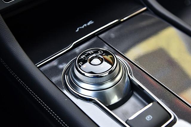 福特高顶车20万,福特轿车20万左右车款