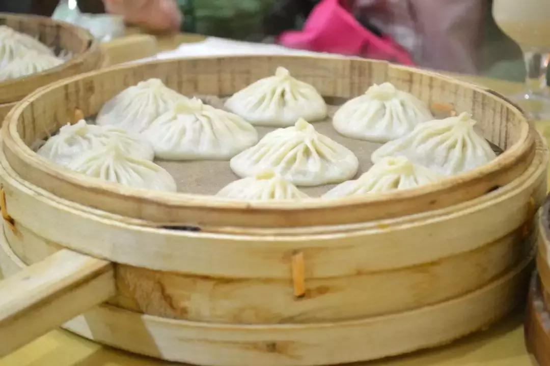 中国哪里的包子最好吃？广东叉烧包、天津狗不理、上海小笼包、成都韩包子、开封灌汤包、扬州三丁包……