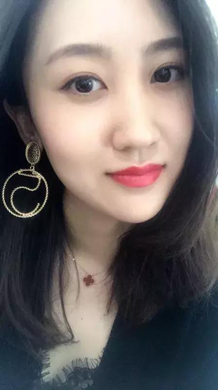 来自女编辑闺房里的新年祝福