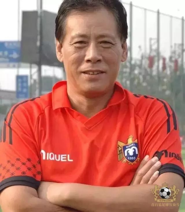 津门足球双百颂图片,津门足球双百颂签售会