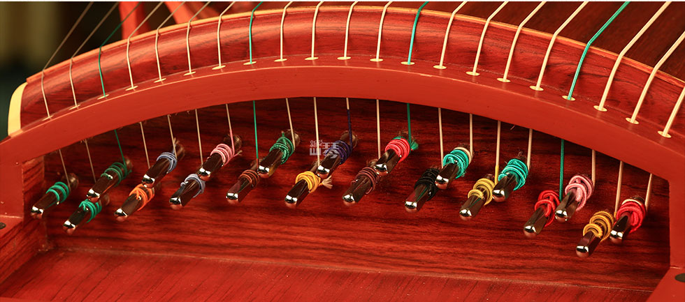 古筝防裂最好的方法,古筝筝尾开裂有影响吗