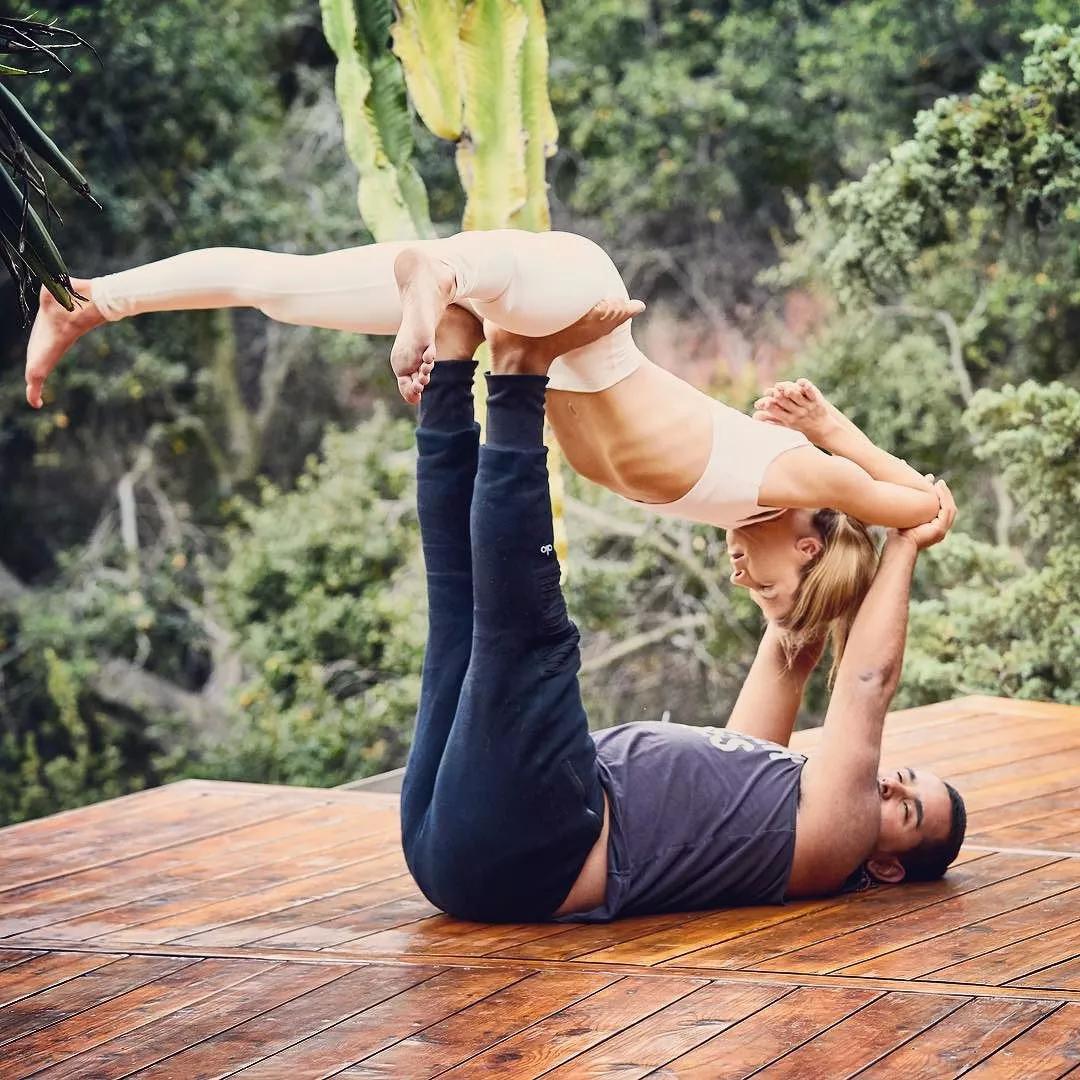 狗年情人节:你该懂的“前戏”指南,未满18岁请迅速撤离!