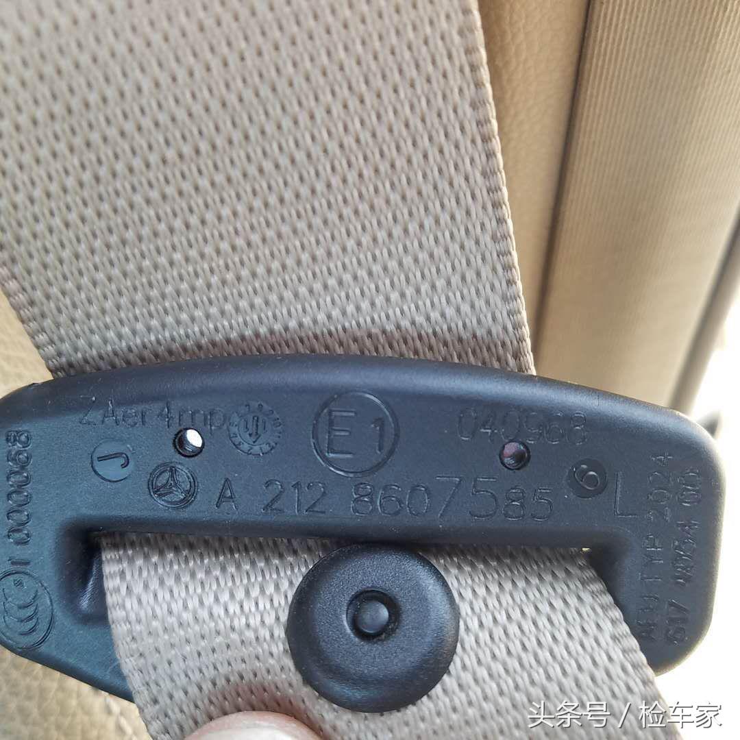 十二万公里的奔驰e200还能买吗,奔驰e200值不值得买