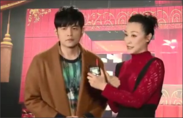 周杰伦吃奶茶变胖,周杰伦说胖了也会喝珍珠奶茶