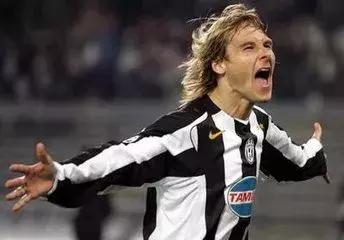 天下足球催泪文案视频,天下足球催泪文案劳尔