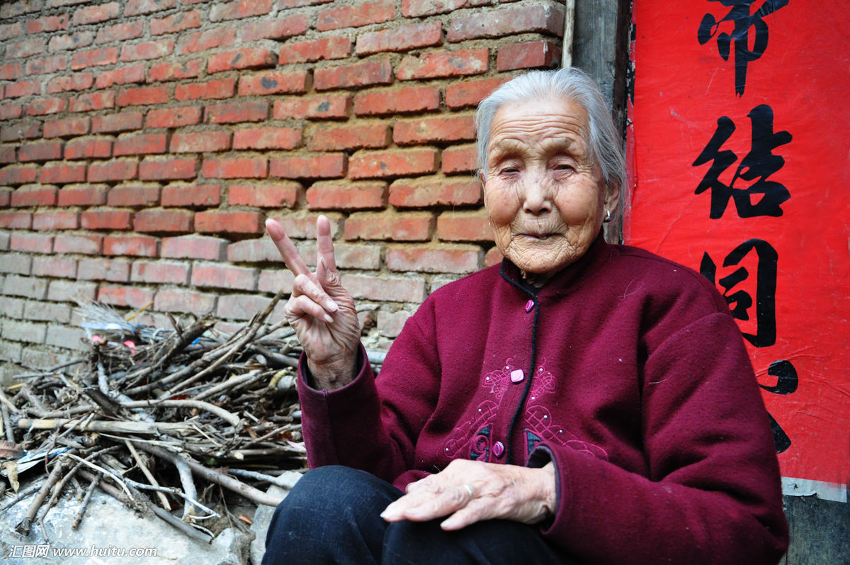 婆婆很有钱却又很抠门怎么办,婆婆有钱特别偏心大儿子