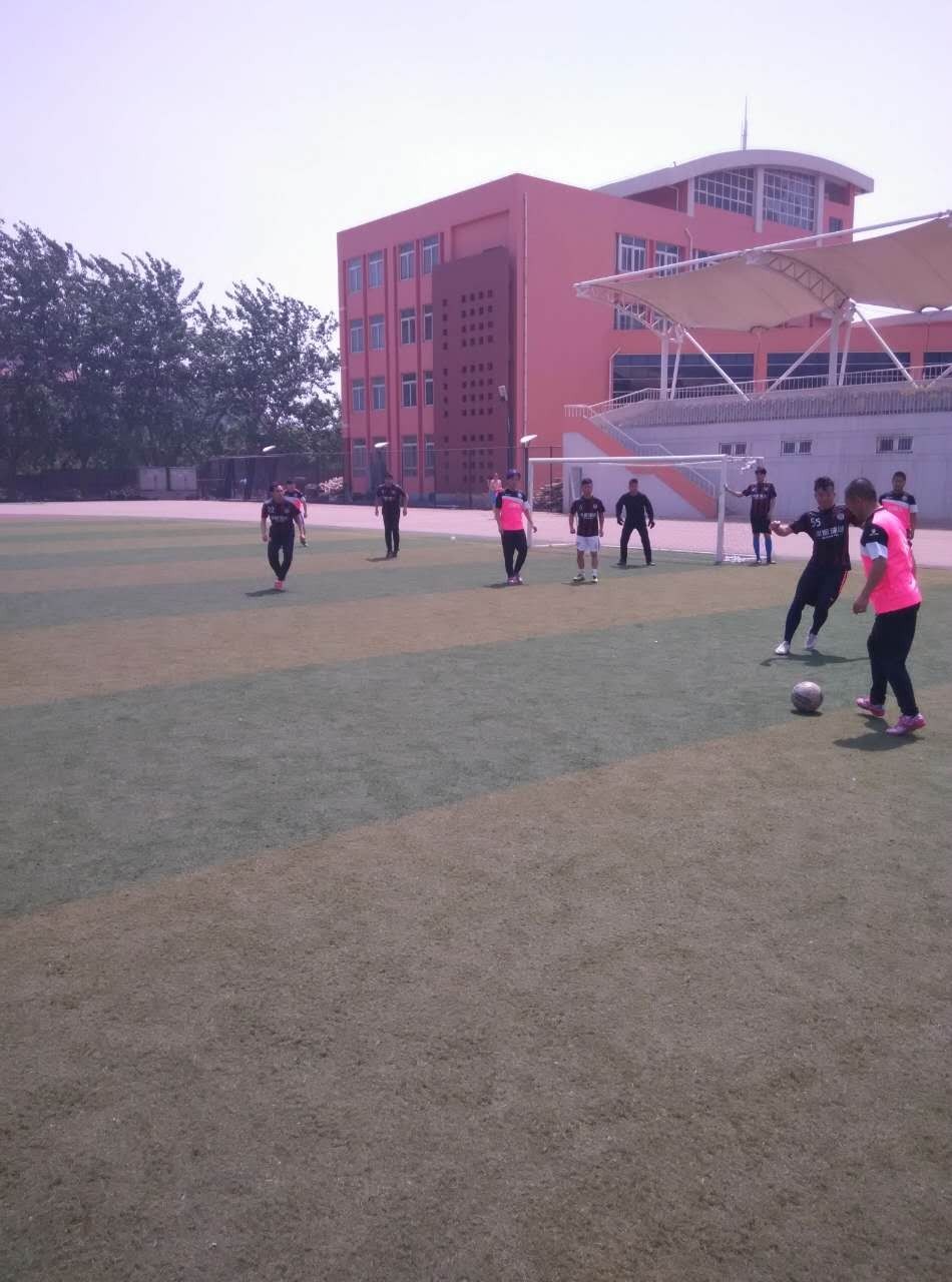 战报主场5-0,战报足球比赛