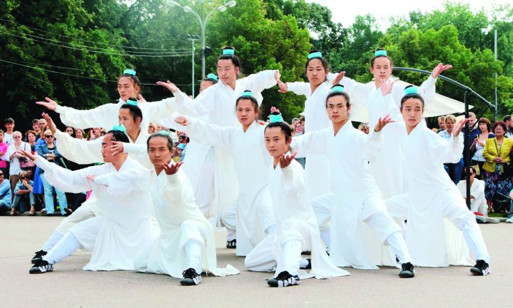 刚柔并济才是杀手锏,刚柔并济的武术动作