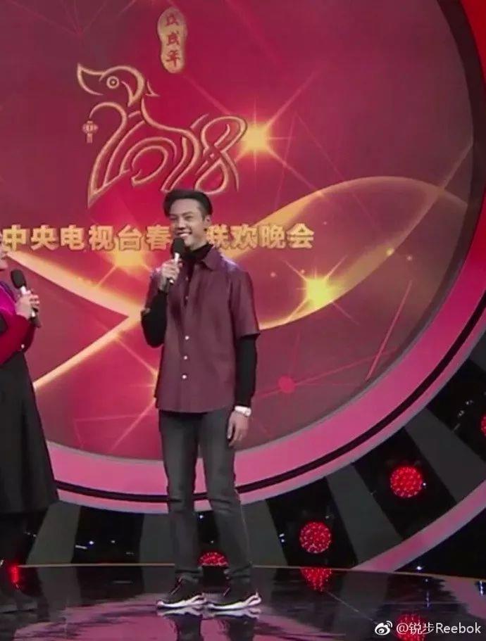 蕾哈娜、陈伟霆带红几百元球鞋，你会不会买账？