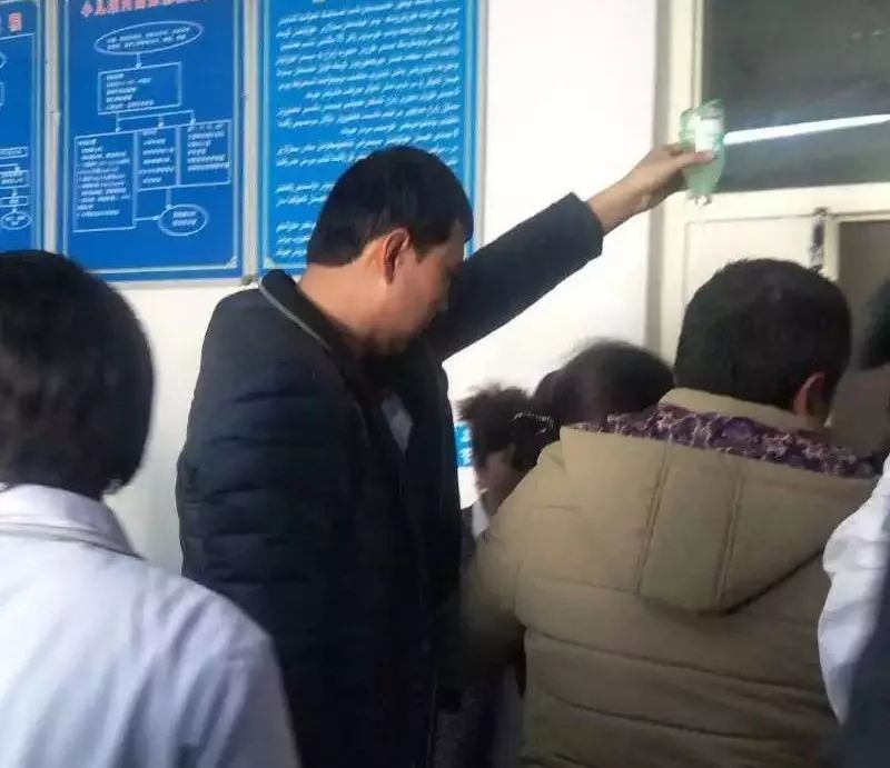 好样的！这群“救死扶伤”的和田警察