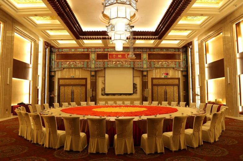 邓廷廷：在别人的团圆里感知幸福