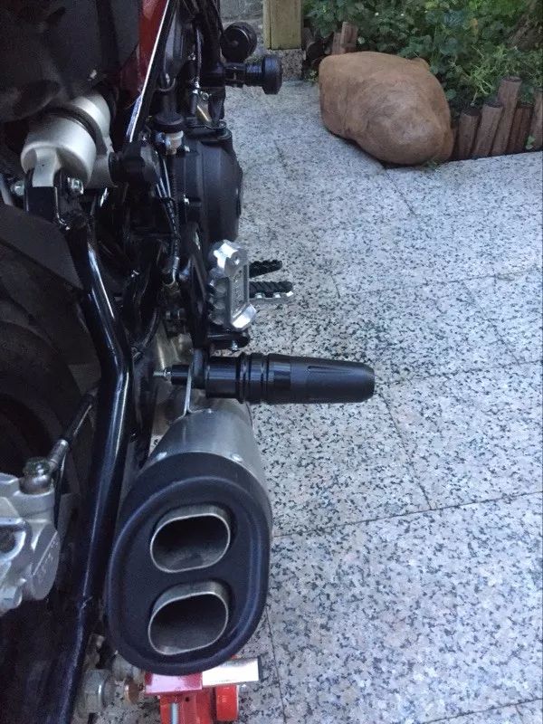 摩托车防摔装备都有什么,爱车磕碰了好心痛