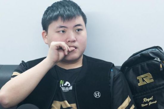 「每日一撸」Uzi手伤没法解决，粉丝暖心留言；IG元老Kid即将退役