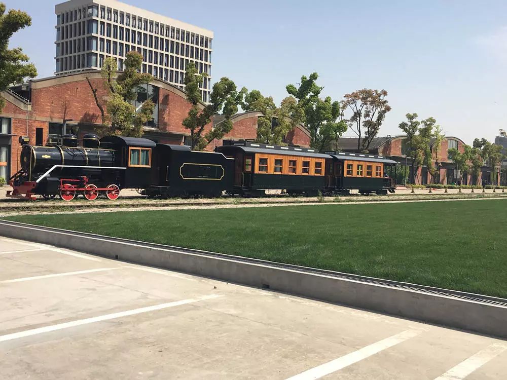 上海宝山乐翻天蹦床公园,蹦床主题公园宝山新杨湾