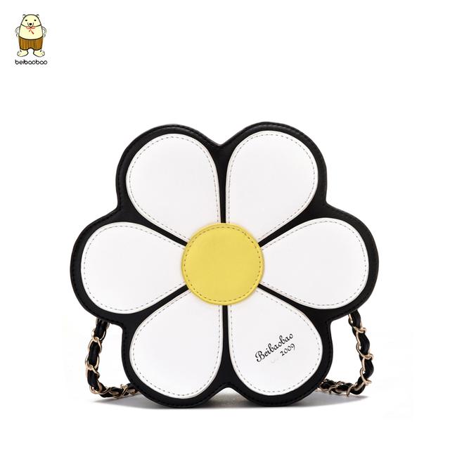 Q趣萌包迎6.1，轻松get减龄搭配