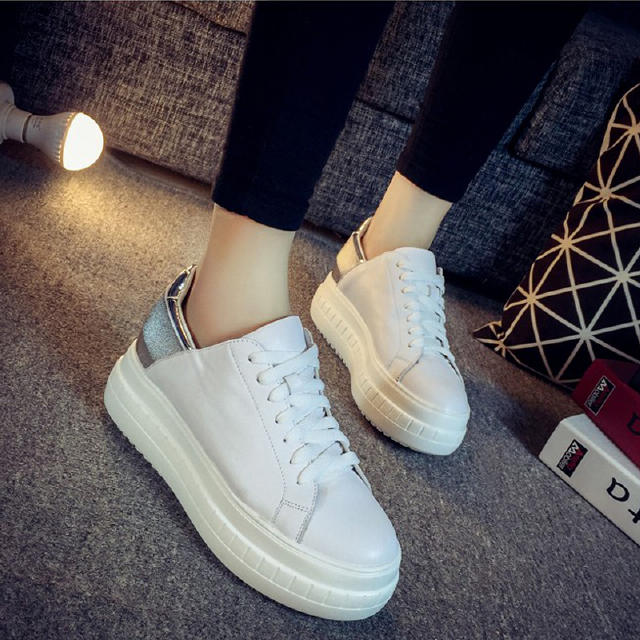 男的都觉得好看的女鞋,潮鞋推荐情侣款女鞋有哪些